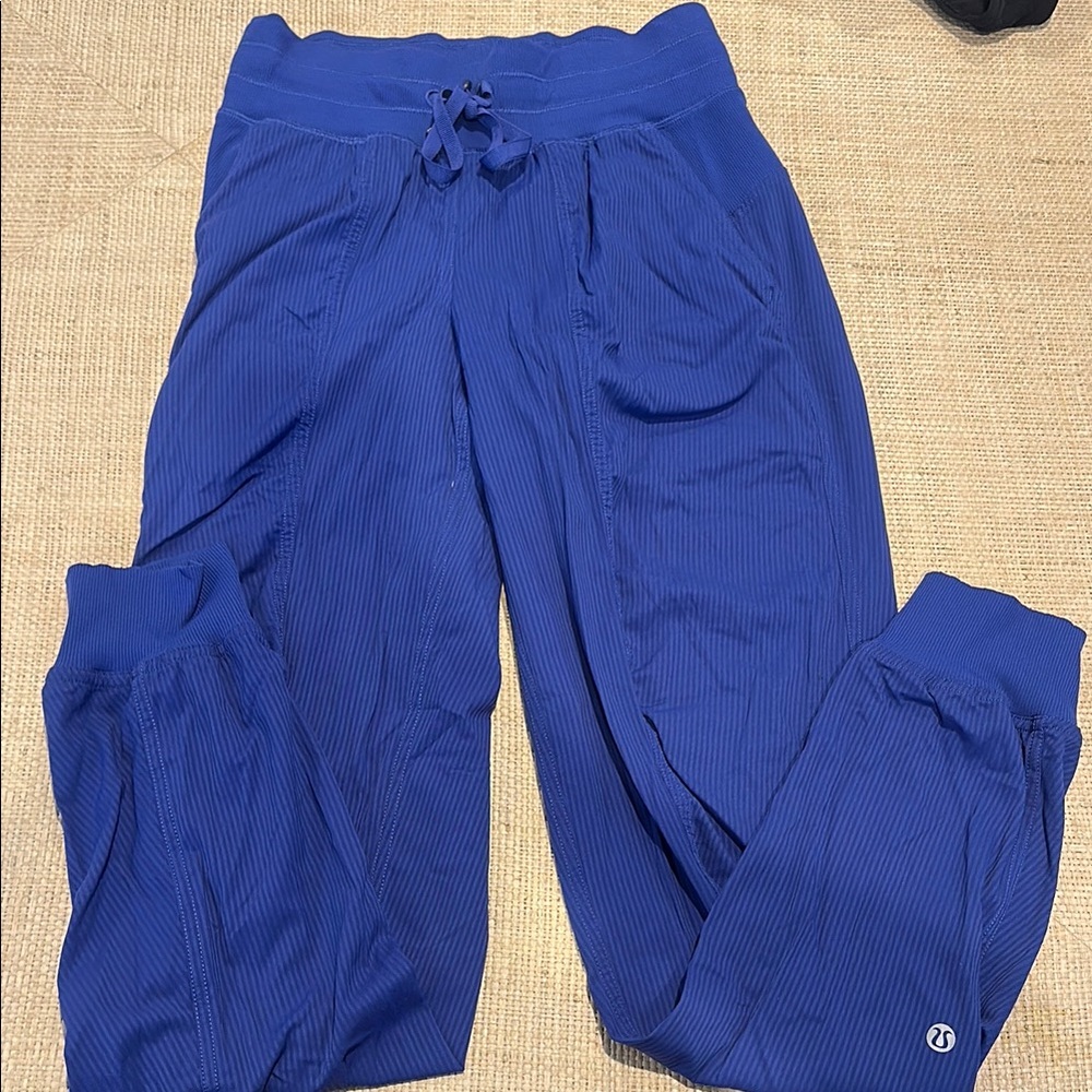 lululemon athletica dance studio joggers blue sz 2